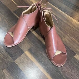 Women's Vintage Foundry Co. Open-Toe Leather Ankle Boots